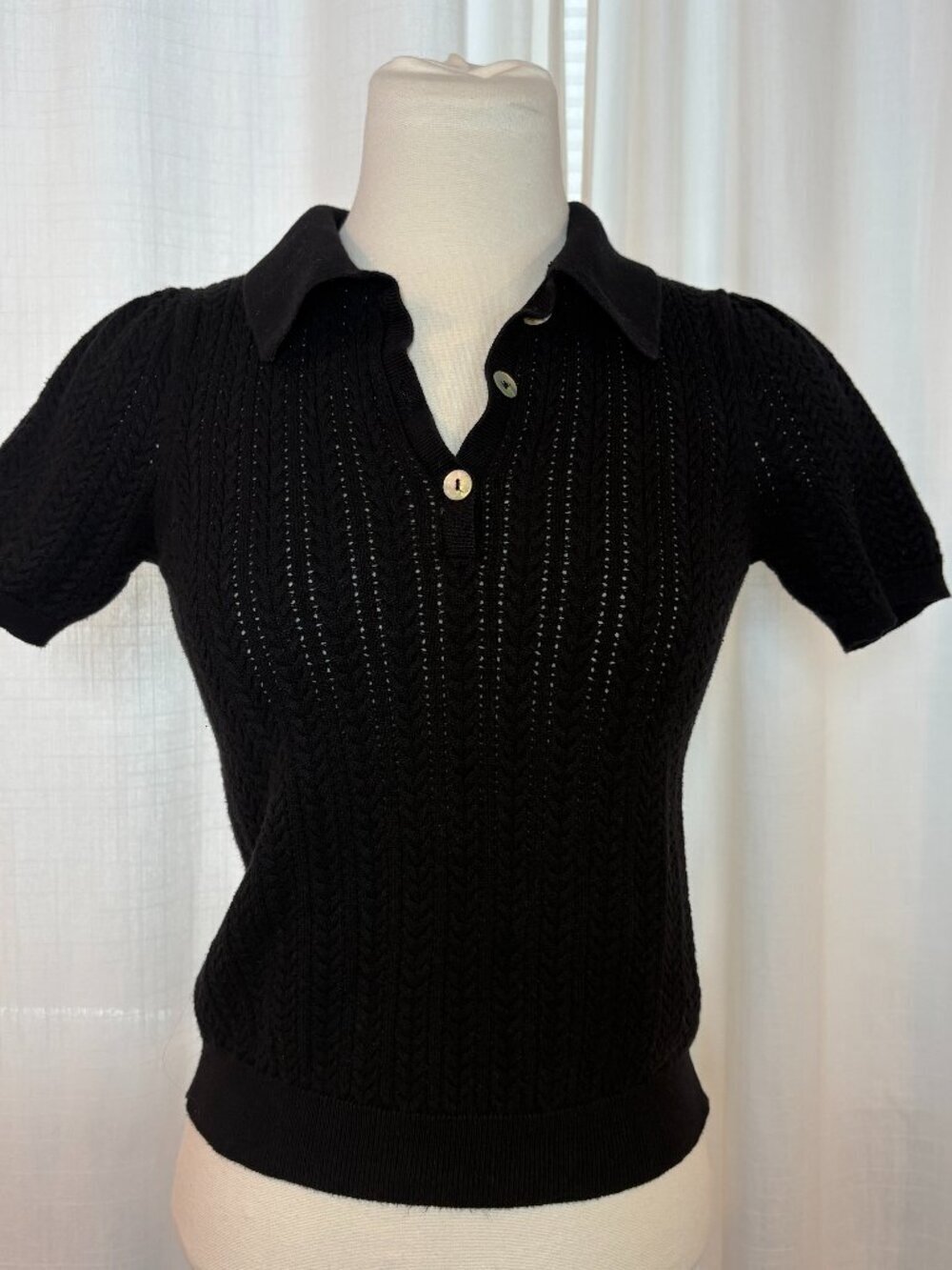 Truth Cable Knit Short Sleeve Collared Sweater